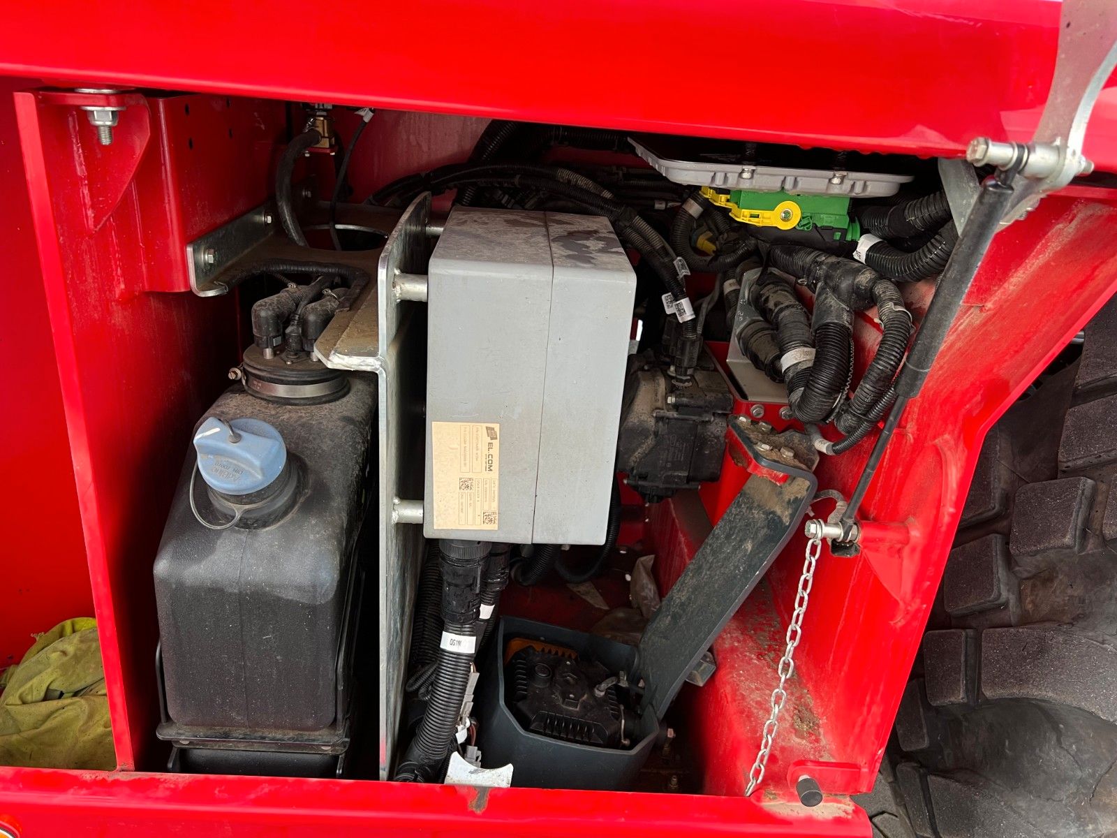 Fahrzeugabbildung Andere Magni RTH 6.26 / nur 849h ! / Gabel / 5 t Winde