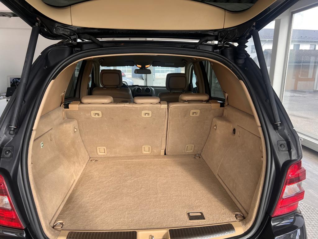 Mercedes-Benz ML 500