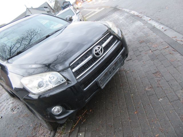 Toyota RAV 4 2,0