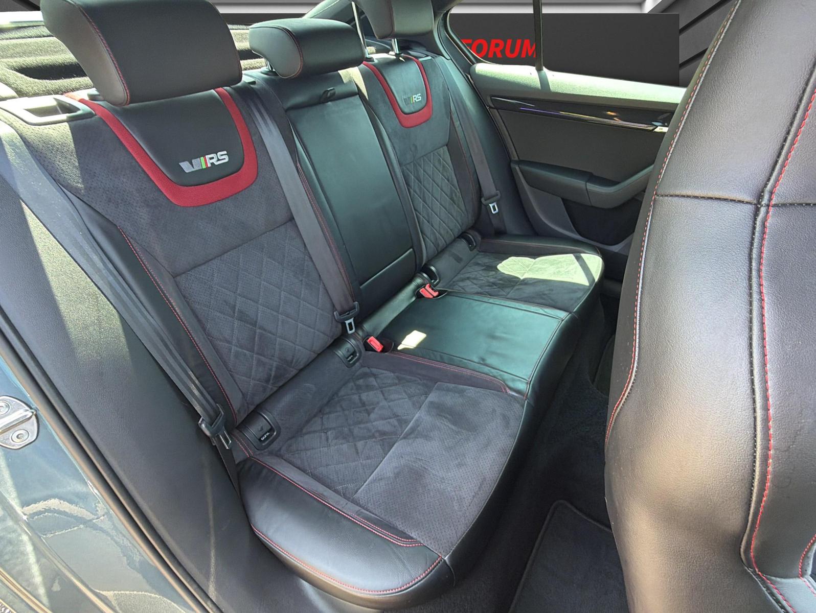 Skoda Octavia RS 245Canton*PANO*LED*Virtual Cockpit