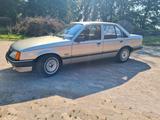 Opel Rekord E 1.8i - scheckheftgepflegte Opel Rekord