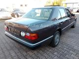Mercedes-Benz 200 diesel - Mercedes-Benz 200: 200d
