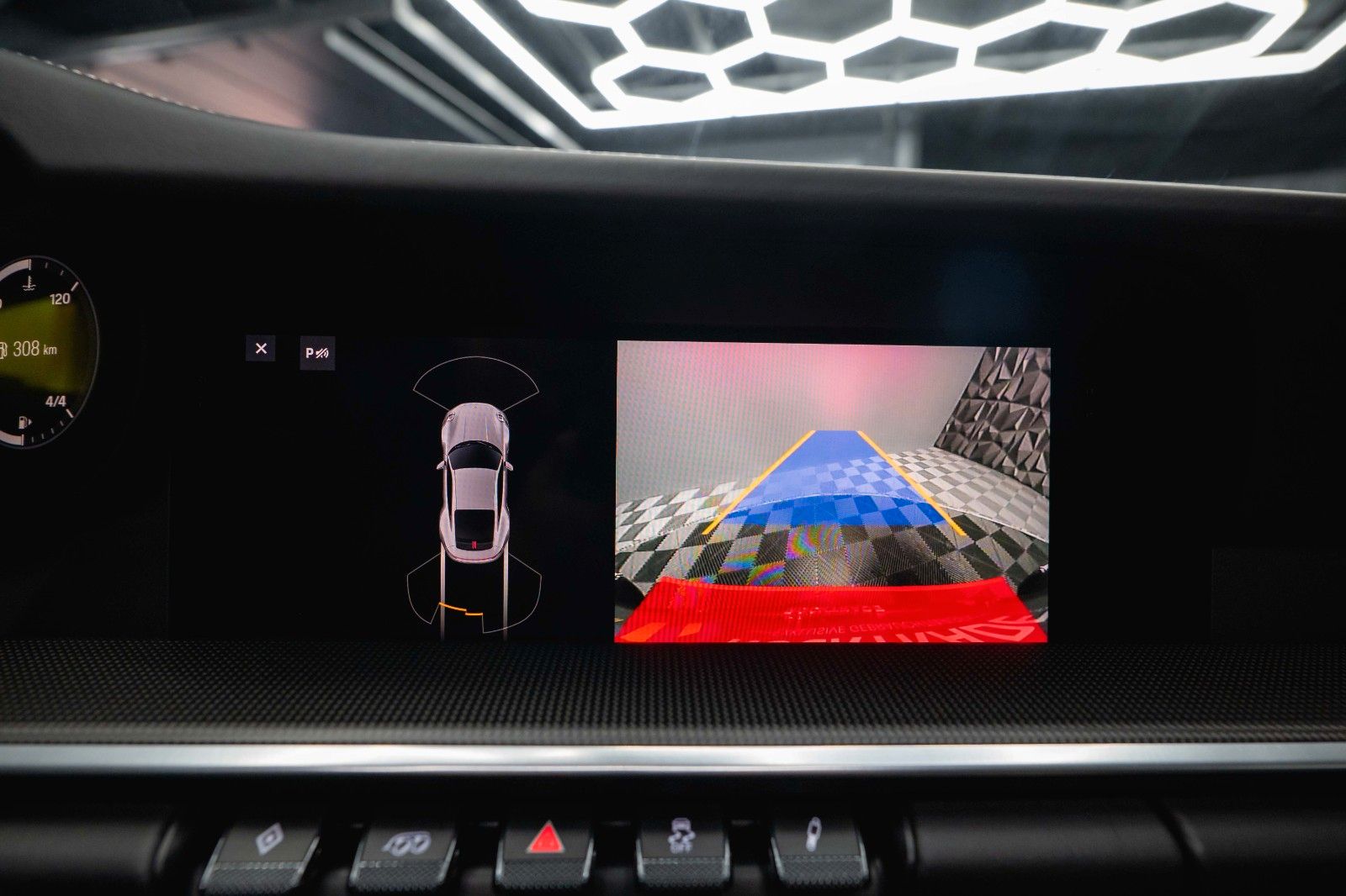 Fahrzeugabbildung Porsche 992 911 Carrera 4 S Sport-Chrono *Pano*LED*BOSE*