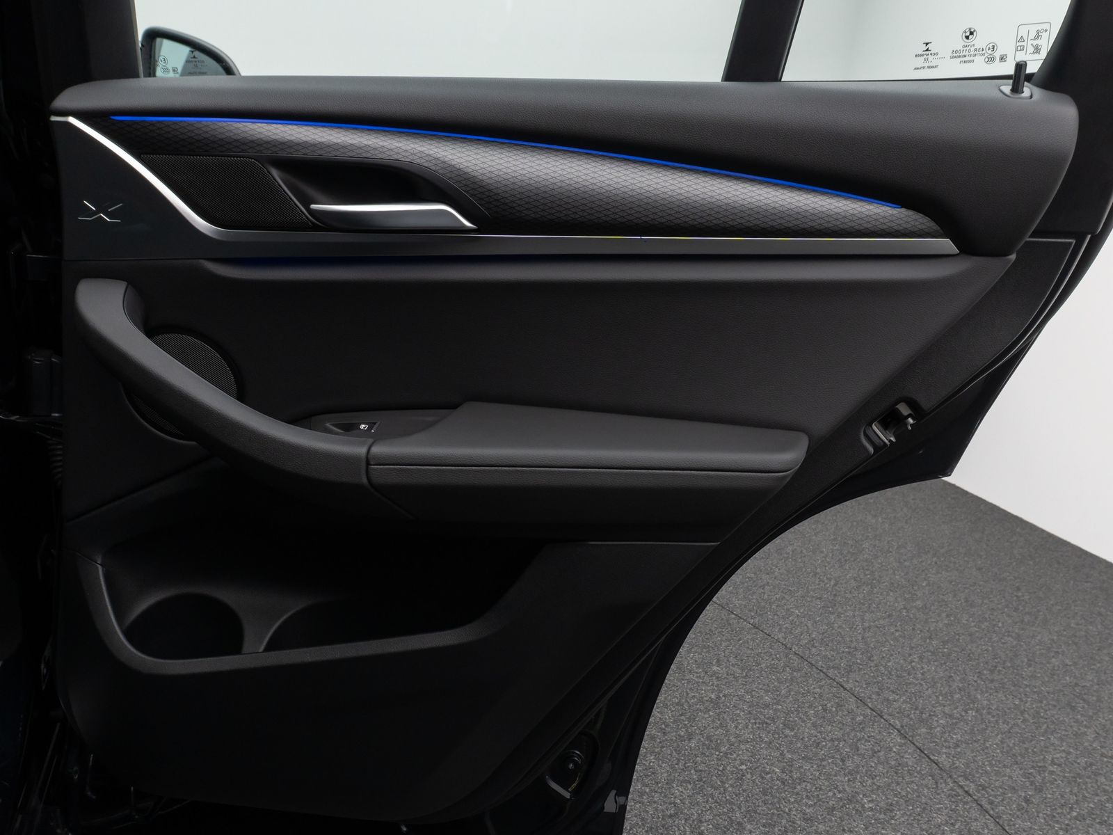 Fahrzeugabbildung BMW X3 xD20i M Sport Panorama Kamera HiFi DAB 19Zoll