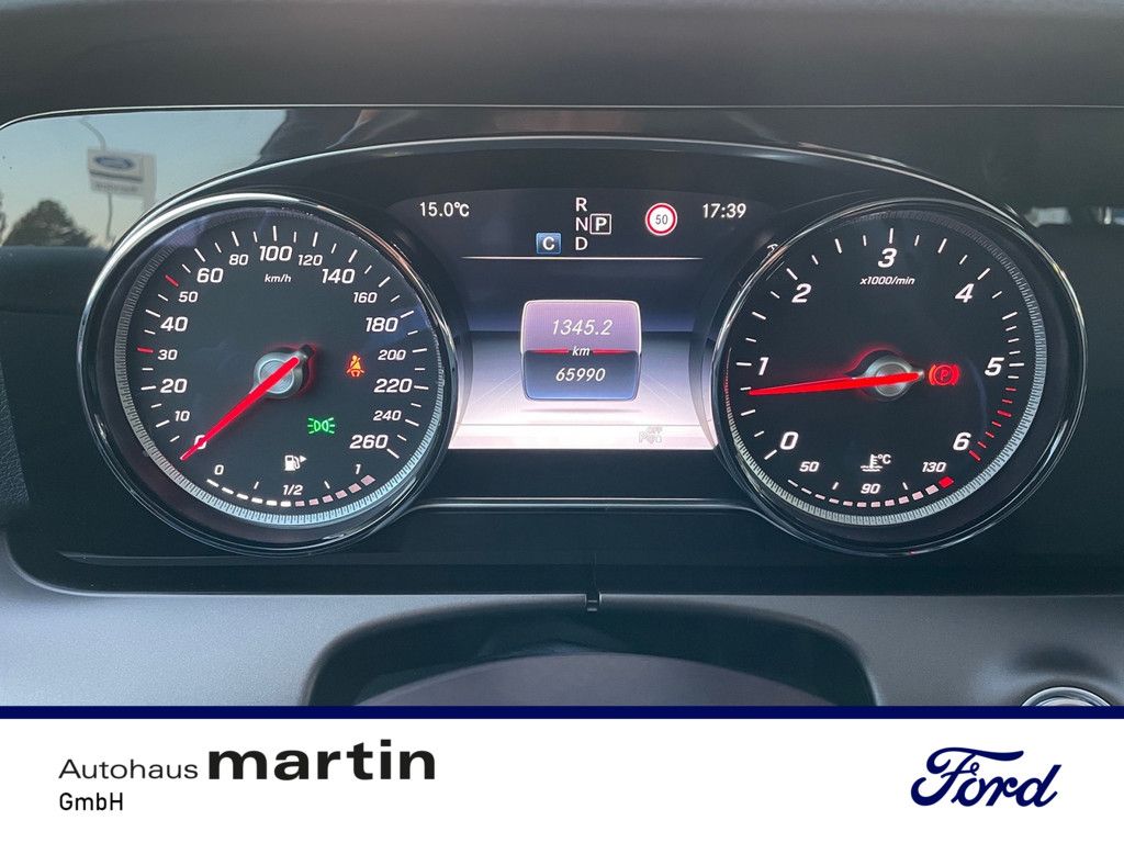 Fahrzeugabbildung Mercedes-Benz E 220 d PDC BT SHZ PTS 360° NAVI STANDHEIZUNG