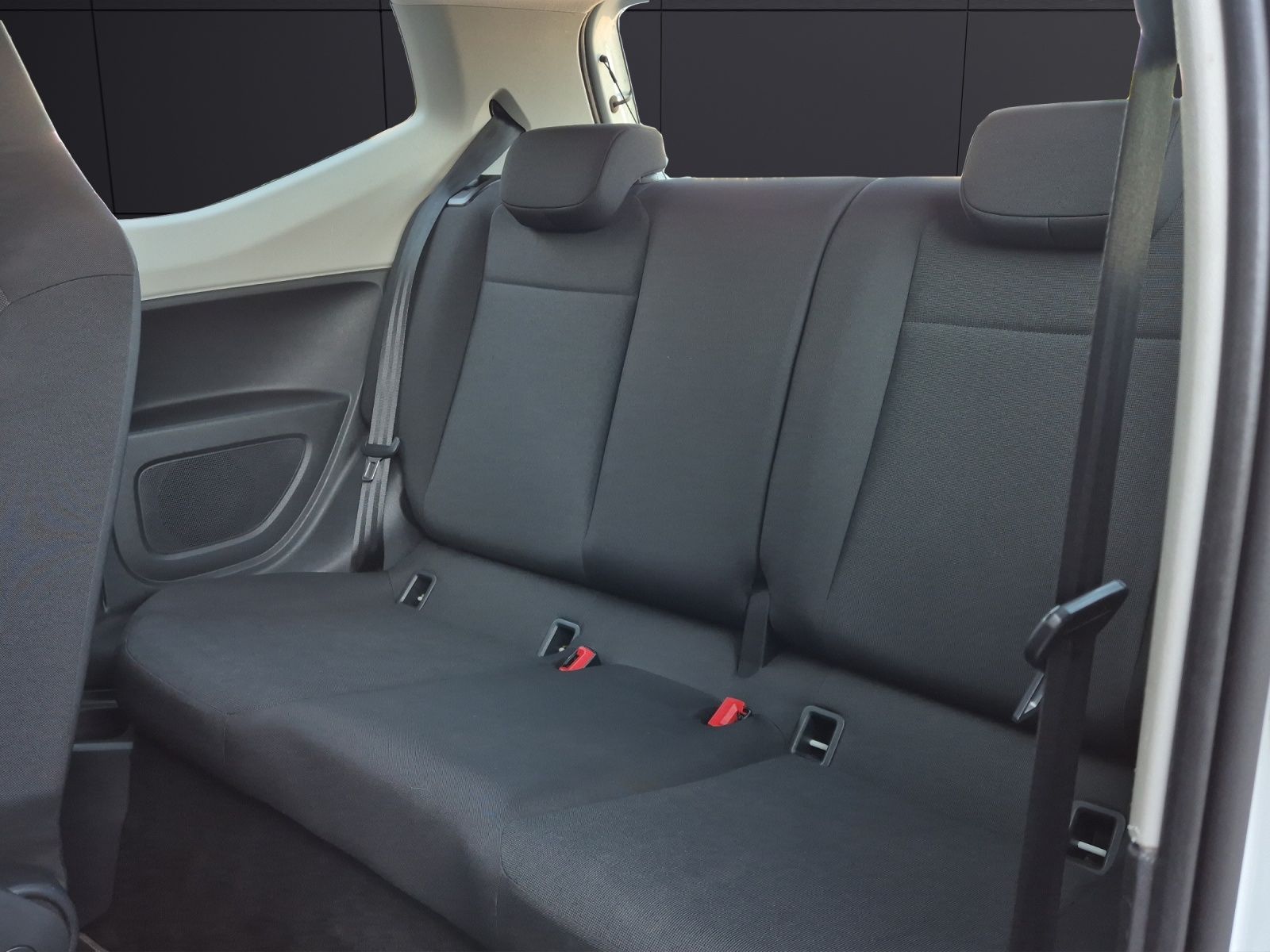 Fahrzeugabbildung Volkswagen up! 1.0 Move up! Klima DAB GRA RFK