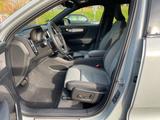 Volvo XC40 B3 Plus Dark -Pano-AHK-Allwetter-Google- - Volvo XC40 in Bielefeld