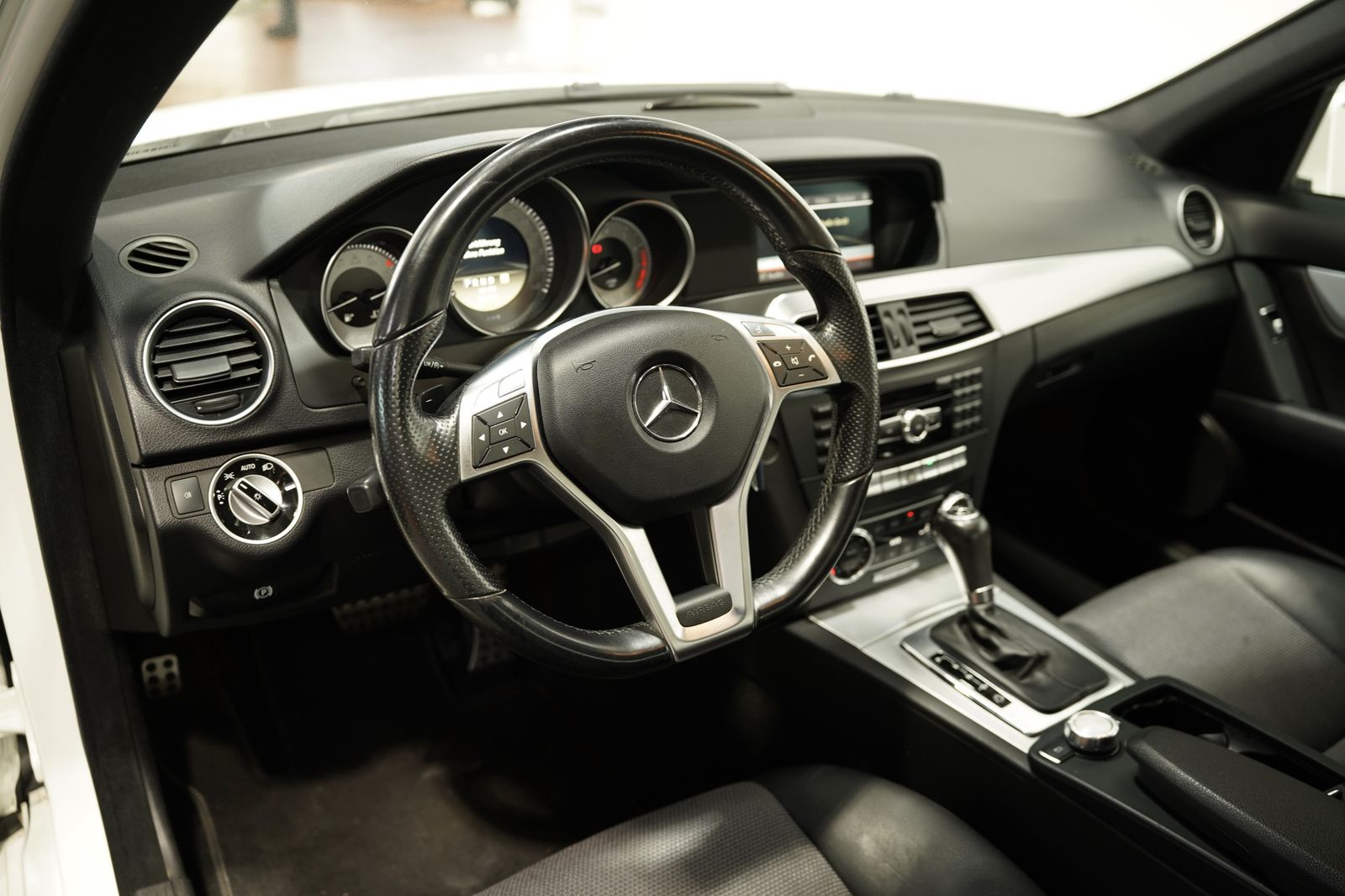 Mercedes Benz C 200