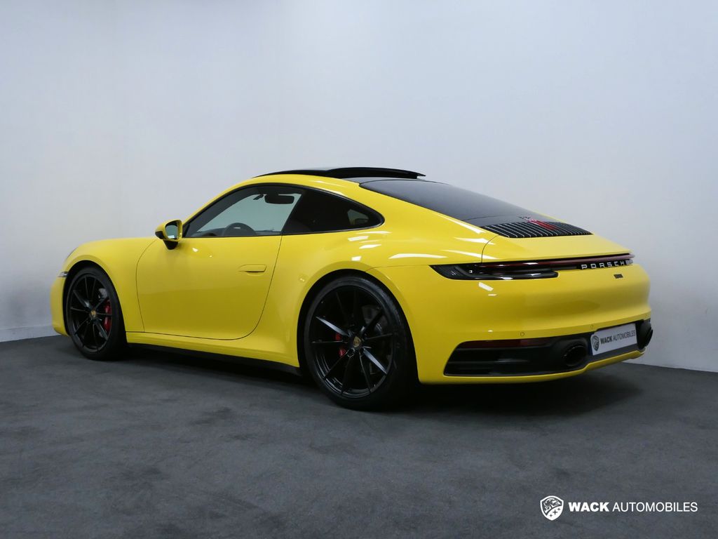 PORSCHE 911 2019