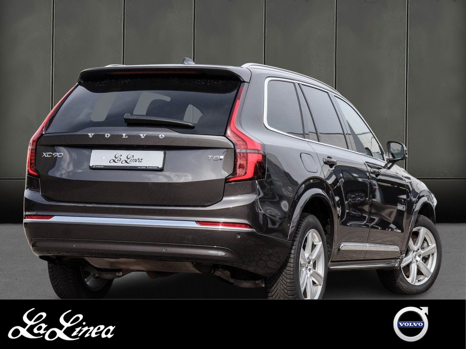 Volvo XC90 T8 Plug-In Hybrid AWD Ultra Bright Reskin imagem 2