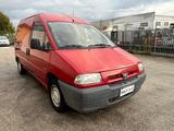 Peugeot Expert 220C 1.9 TD - Peugeot Expert mit Diesel-Antrieb: 1.9