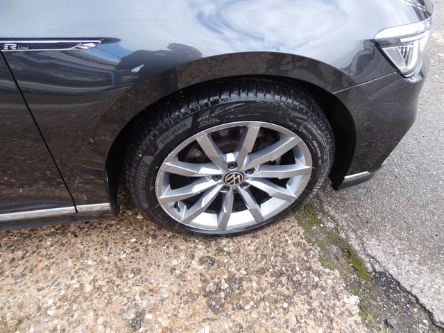 Fahrzeugabbildung Volkswagen Passat Variant/R-Line/Virtual/Pano/Navi/LED/AHK/