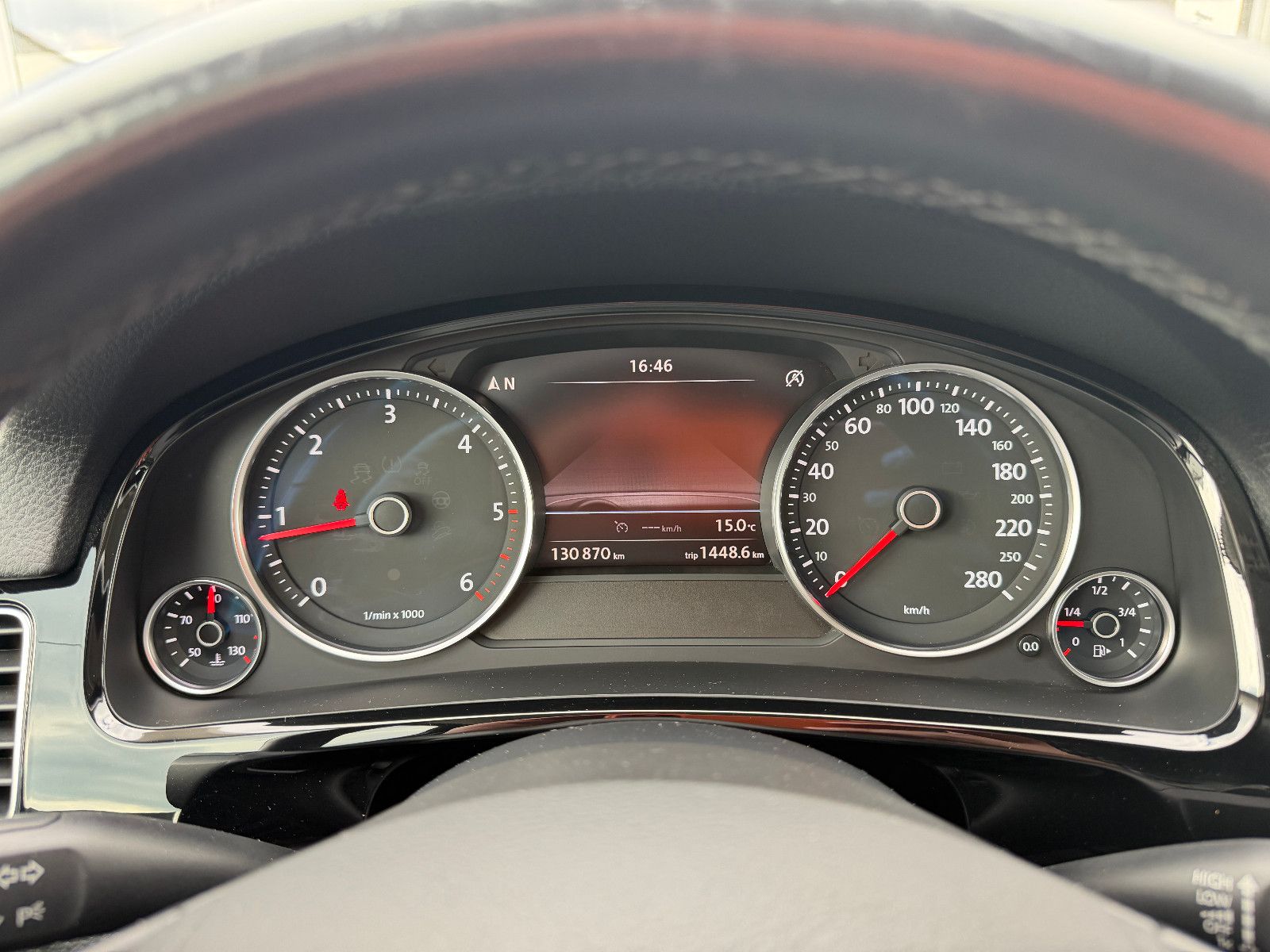 Fahrzeugabbildung Volkswagen Touareg V6 TDI Terrain Tech 4Mot/NAVI/LED/LEDER