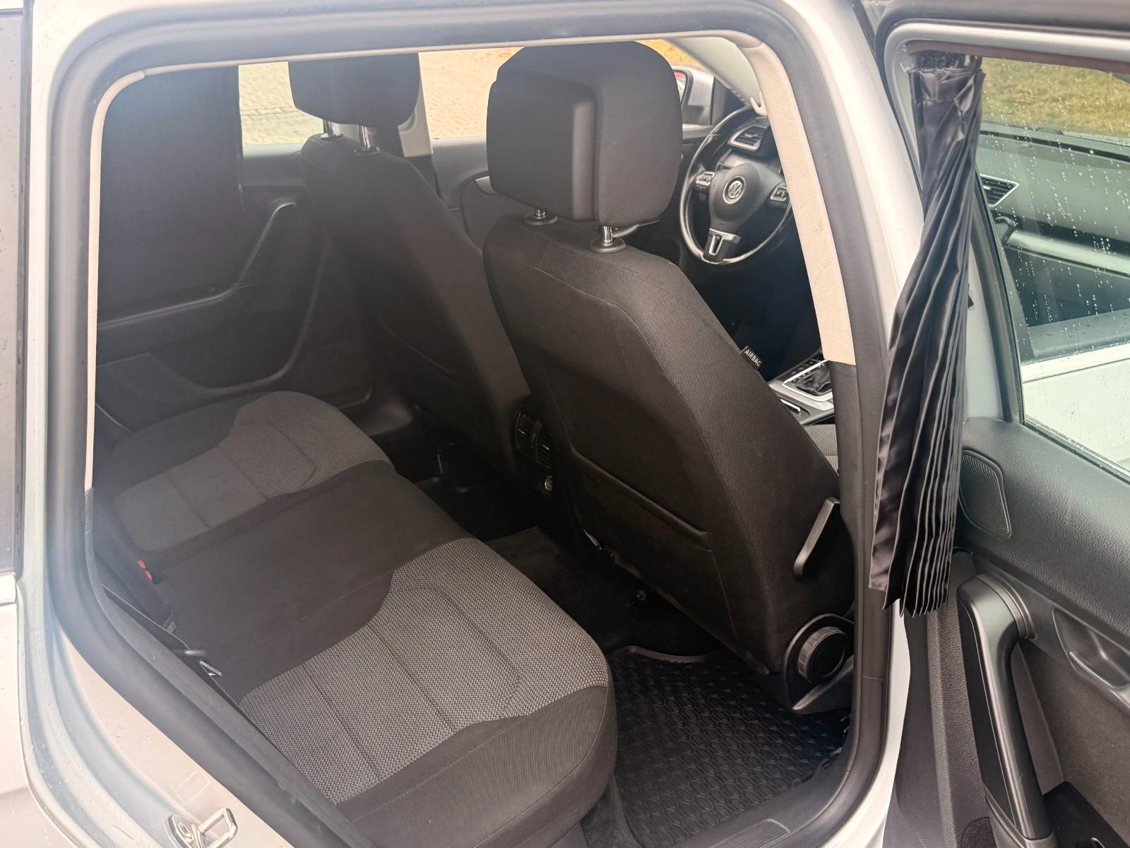 Volkswagen Passat 2012 — photo 33