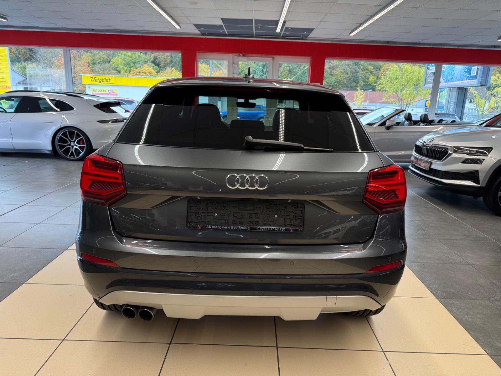 Audi Q2 1.4TFSI S line Sport-Paket / Plus LED Navi