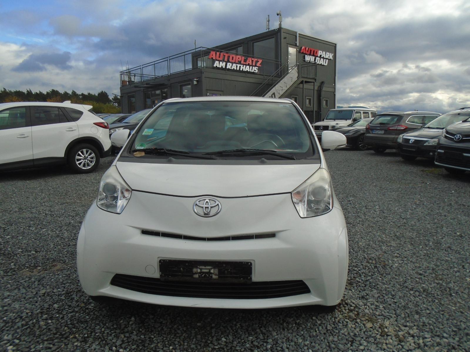 Toyota IQ