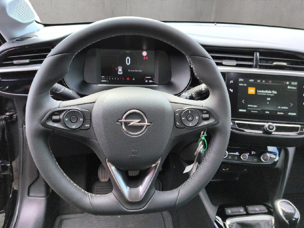 Fahrzeugabbildung Opel Corsa 1.2T Elegance - Kamera h, Sitz-, Lenkradhz