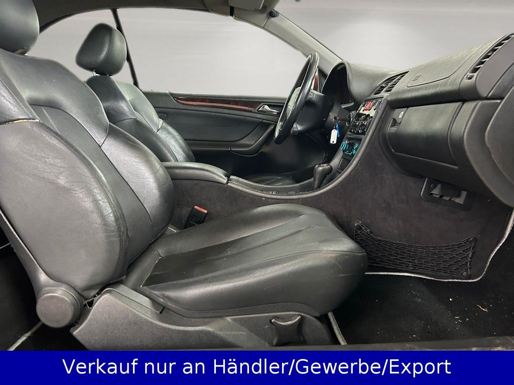 Mercedes-Benz CLK 200