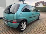 Opel Corsa 1.2 16V Njoy - Opel Corsa Njoy mit Benzin-Antrieb