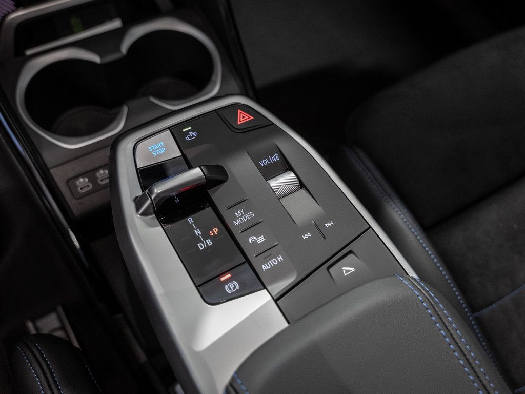 BMW iX1 - Bild 21