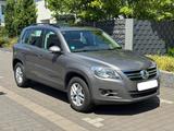 Volkswagen VW Tigiuan 2.0 TDI TÜV NEU 07/27* 1.Hand*K... - Volkswagen Golf aus 2009: TDI