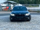 BMW 530d ACC HeadUP Mem Pano AHK KomfortSitze Shadow - BMW 530 bis 10.000 Euro