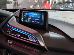 Fahrzeugabbildung BMW i8 Coupe (CAMERA/HEADUP/LED/SHZ/HARMAN