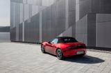 Mazda MX-5 1.5 (132PS) Schalter Exclusive Leder-S Rück - mit Benzin-Antrieb: Grau, mit Apple Carplay, Cabrio