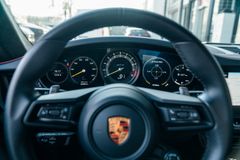 PORSCHE 992 GT3/ 1. HAND/ LIFT/ KAMERA/ APPROVED/ BOSE PORSCHE 992 GT3/ 1. HAND/ LIFT/ KAMERA/ APPROVED/ BOSE