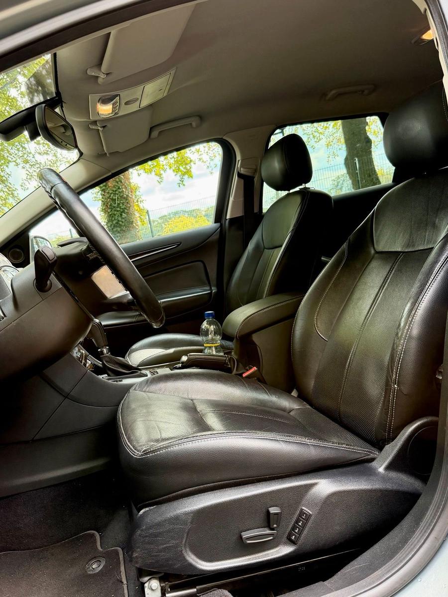 Ford Mondeo 2008 — photo 9
