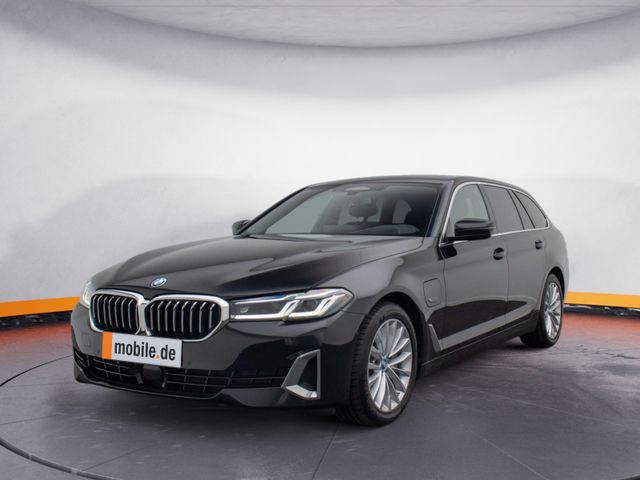 BMW 530e LuxuryLine AHK HUD DAB Kamera HiFi Panorama