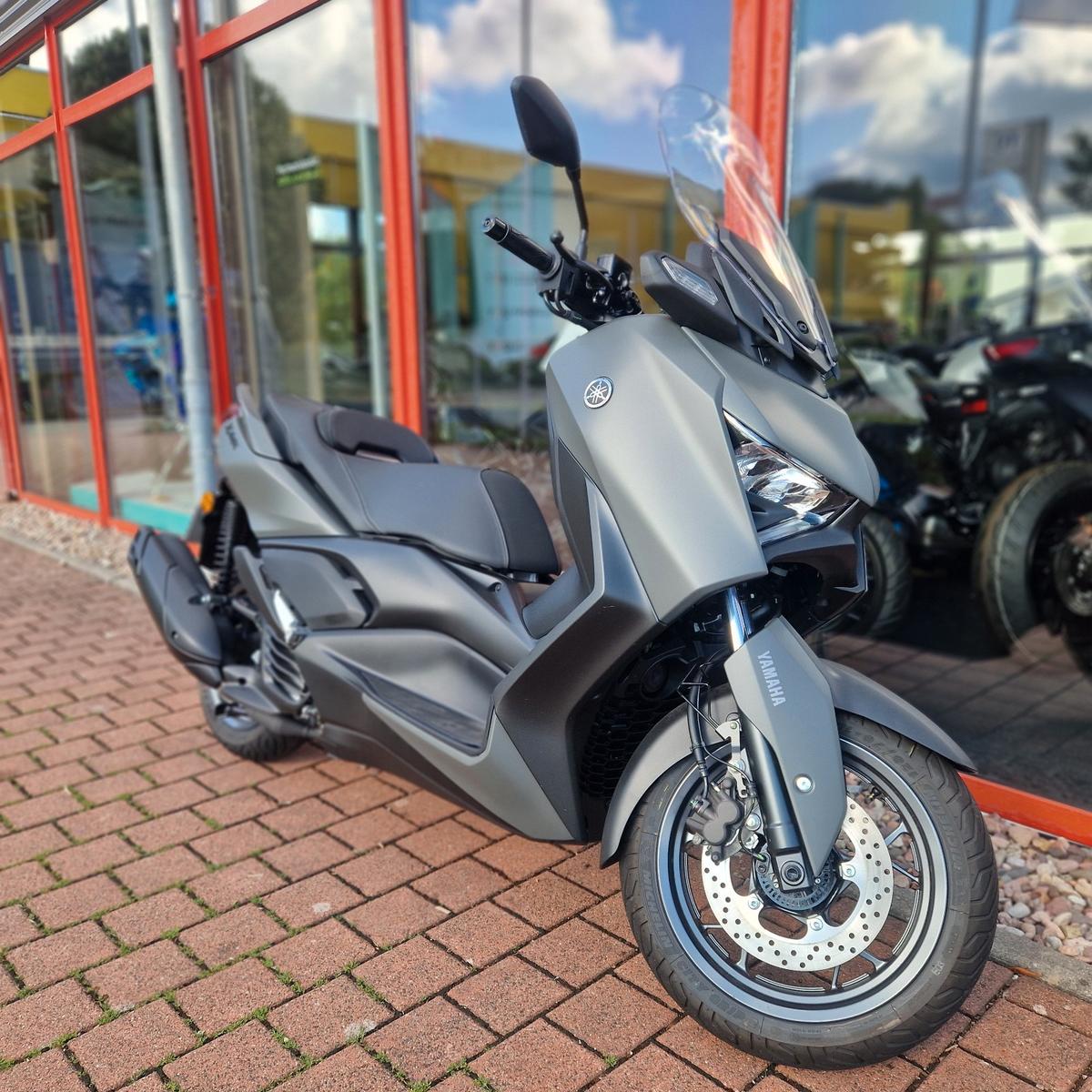 Yamaha XMAX 125 MY24 wie NEU