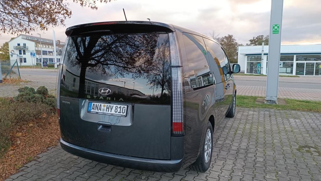 Autohaus Zimpel & Franke -  Hyundai STARIA 2.2 CRDi Trend 9-Sitzer Navi Kamera LED - Bild 5