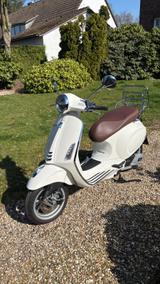 Vespa Primavera 125 - VESPA PRIMAVERA