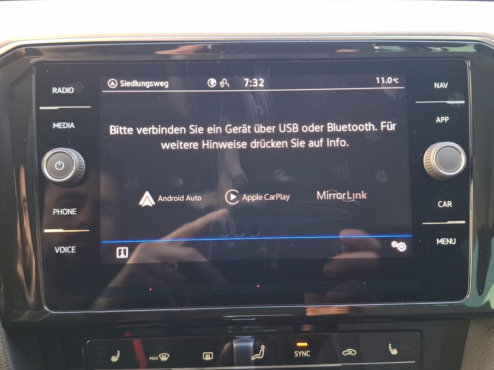 Fahrzeugabbildung Volkswagen Passat Variant TDI Business DSG Matrix Navi AID