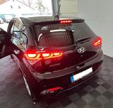 Hyundai i20 1.4 YES! mit CAM + PDC uvm. - Hyundai i20 von privat