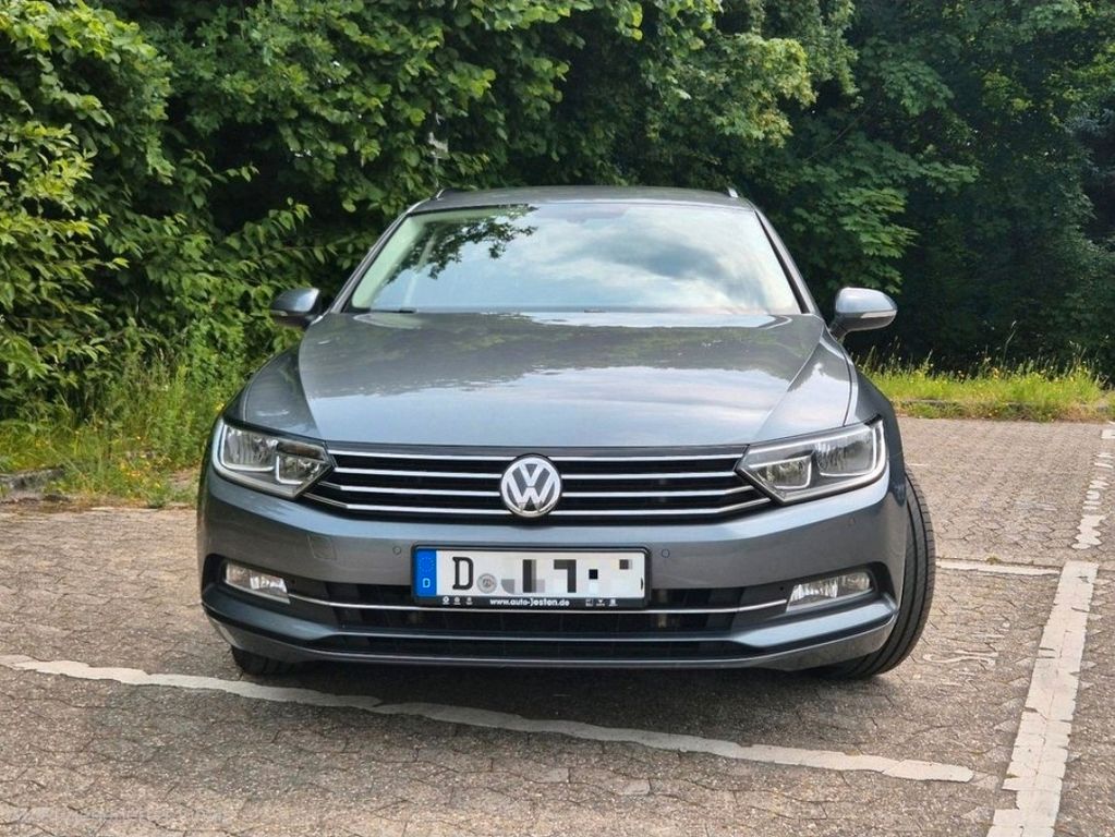 Image of Volkswagen Passat Variant