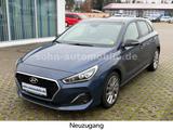Hyundai i30 Passion + 1.Hand/Panorama/Navi/LED/RFK/LHZ - gebrauchte Hyundai i30 aus dem Jahr 2018