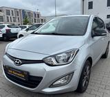 Hyundai i20 FIFA World Cup Edition/1HD - Hyundai i20 in Wiesbaden