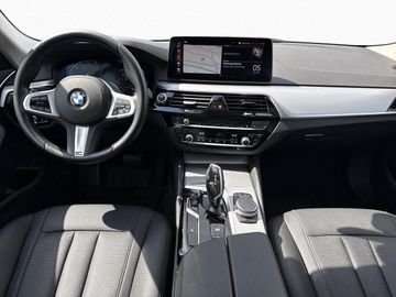 BMW 520 - 11