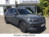 Volkswagen Tiguan 1.5 eTSI 110 kW Life mit 15% RABATT - Volkswagen Tiguan mit Benzin-Antrieb: Limousine, Automatik