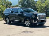 GMC Denali Lang 6.2L V8 TV BOSE PANO LUFT 360° 7Sitz - GMC Yukon Benziner Gebrauchtwagen