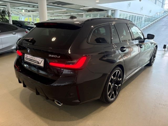 BMW 320 d xDrive Tour. M Sport 19'' Innov. Comf. ad foto 2