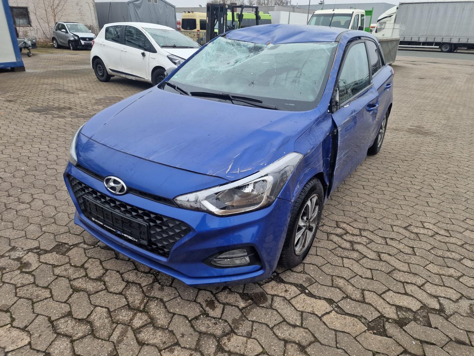 Hyundai i20 1.0 T-GDI 74kW YES!  Navigation  (37.000Km)
