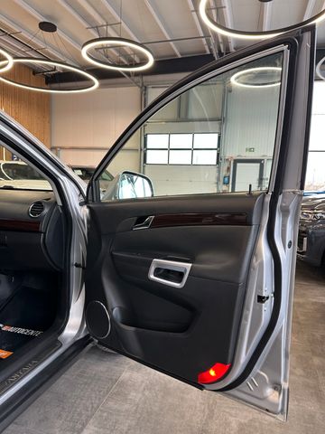 Opel Antara Cosmo 4x4 *TÜV NEU*AHK*