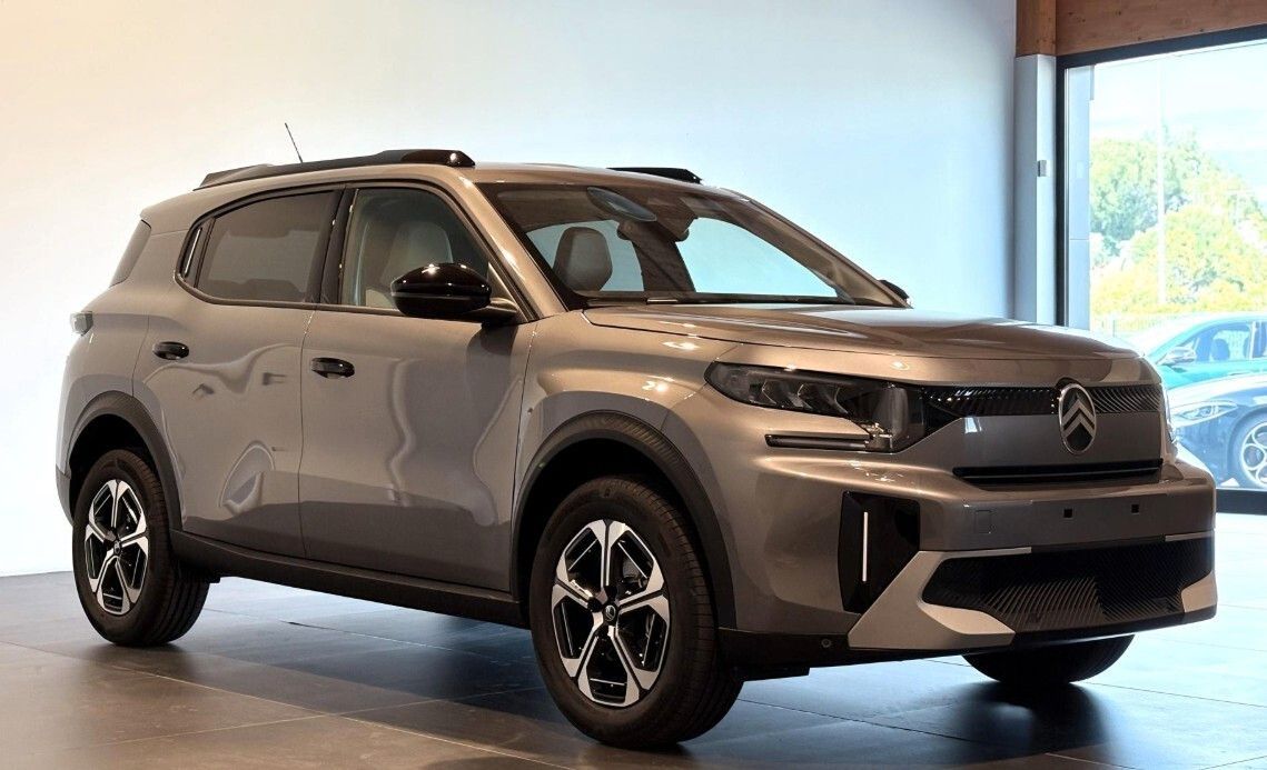 Citroën Citroen C3 Aircross Hybrid 145 CV e-DCS6 Max imagem 2