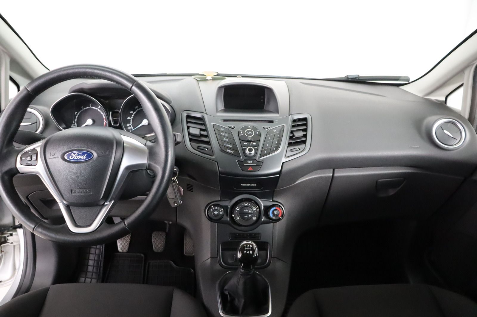 Fahrzeugabbildung Ford Fiesta 1.25l Duratec DOHC EFI * beh.FS * SHZ * T