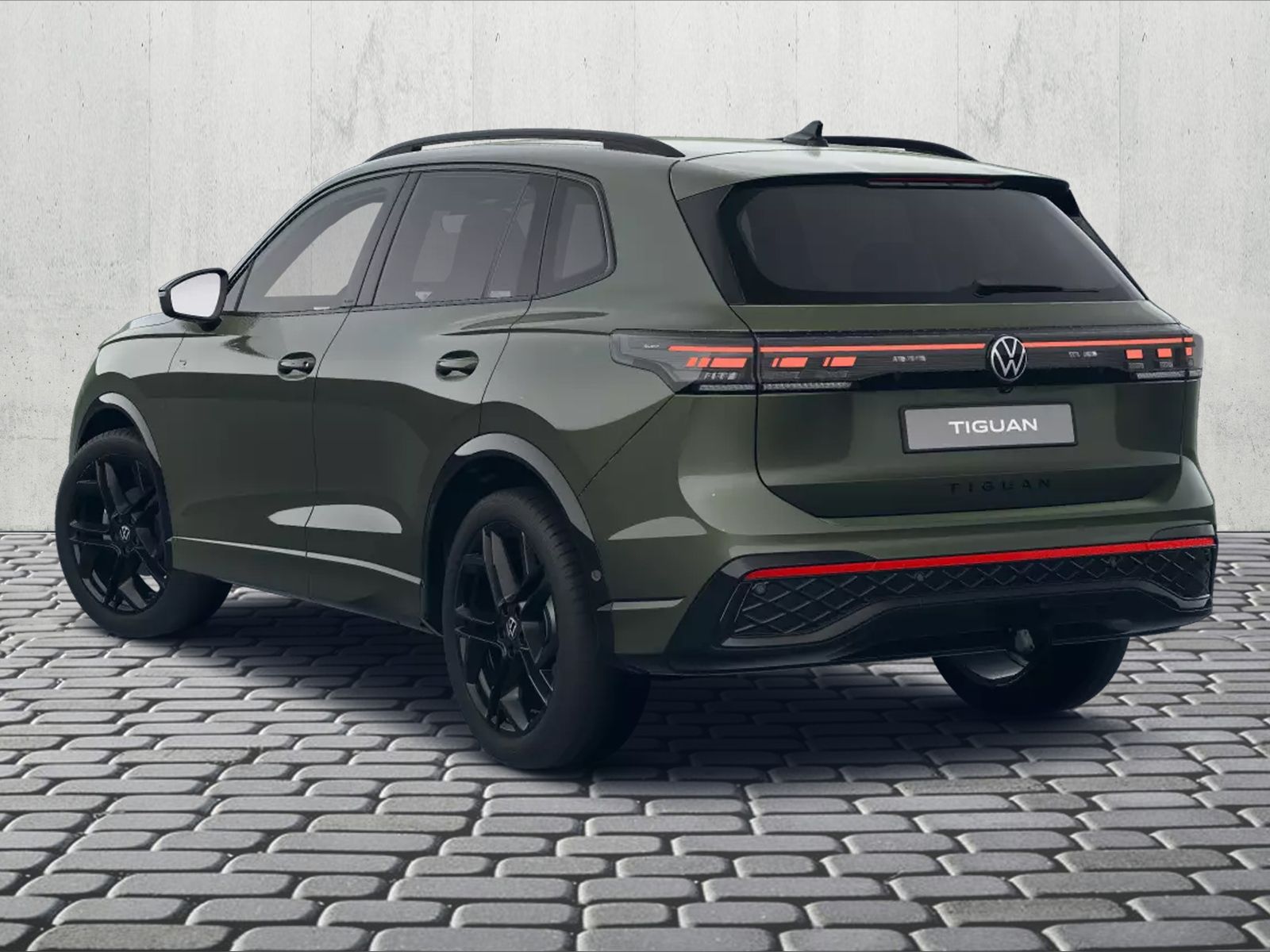 Tiguan 1.5 eTSI R-LINE *AHK*STDHZG*BLACK*