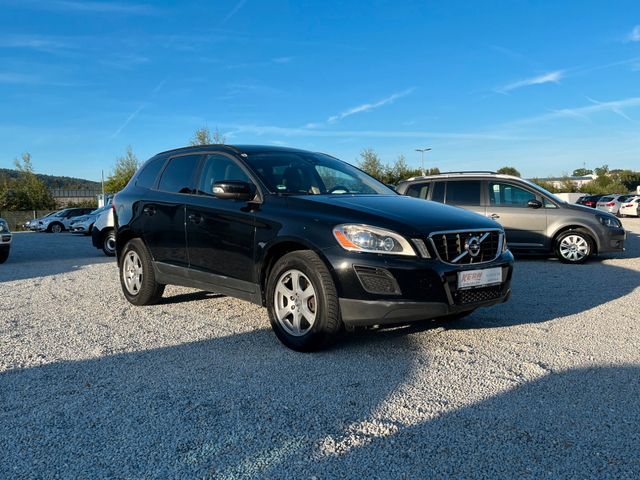 Volvo XC60 3.0 i, T6, AWD, Allrad, Navi, SHZ, AHK