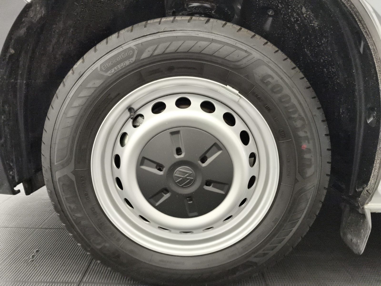 Volkswagen T7 Transporter - Bild 13